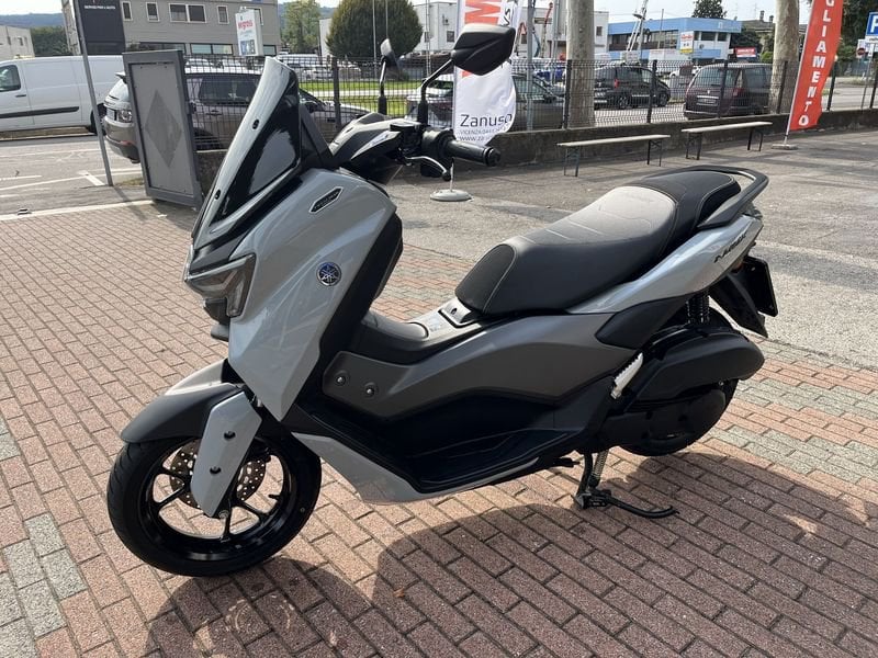 KM0 - Allestimento Tech patente B - immagine 9