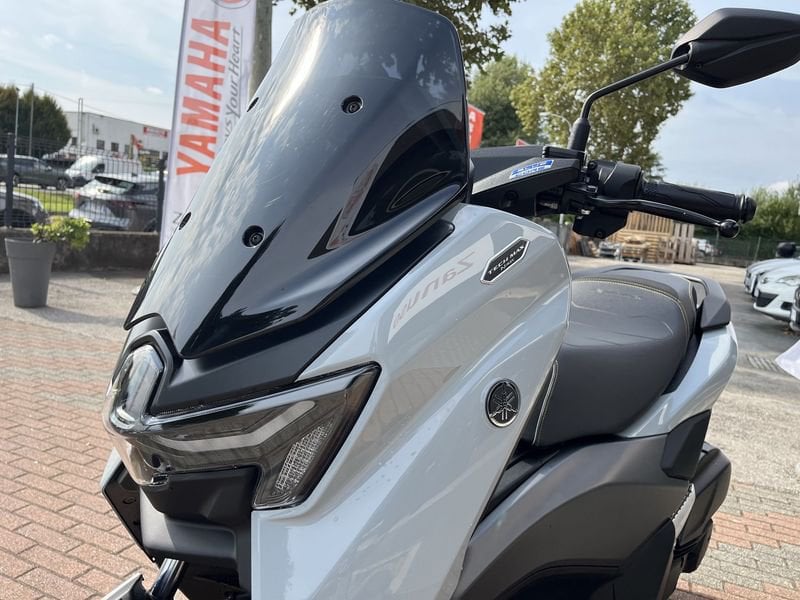 KM0 - Allestimento Tech patente B - immagine 11