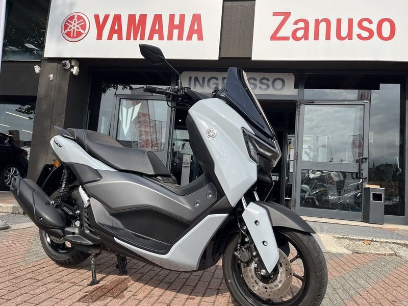 KM0 - Allestimento Tech patente B - immagine 3