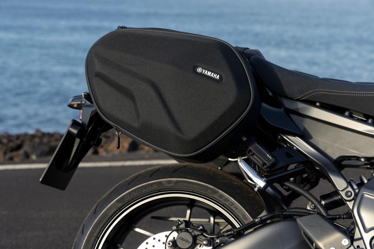 Supporti per borse laterali morbide della MT-09 - immagine 4